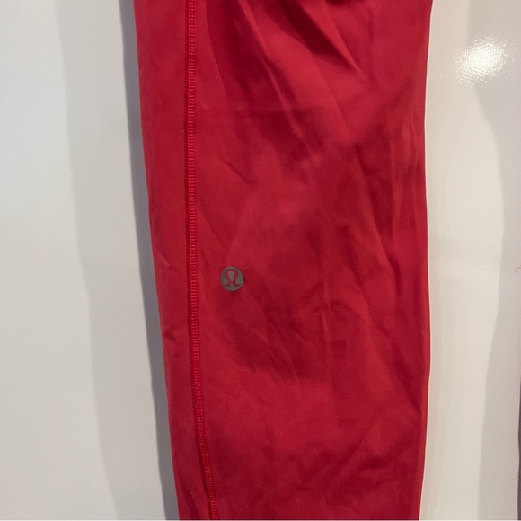 Lululemon Speed Up Tight *Full-On Luxtreme 28"
Fuchsia Pink - Picture 4 of 8